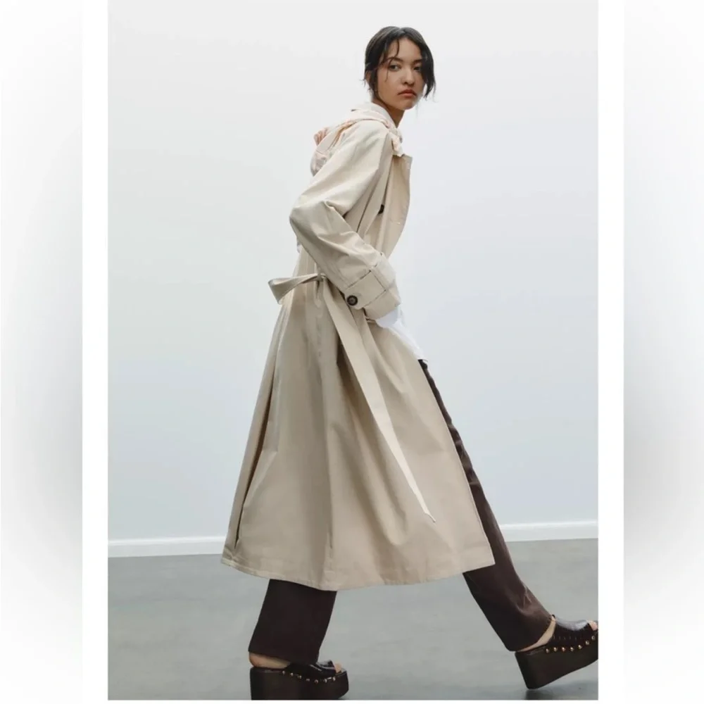Zara Beige Trench Coat with scarf - Picture 3 of 13